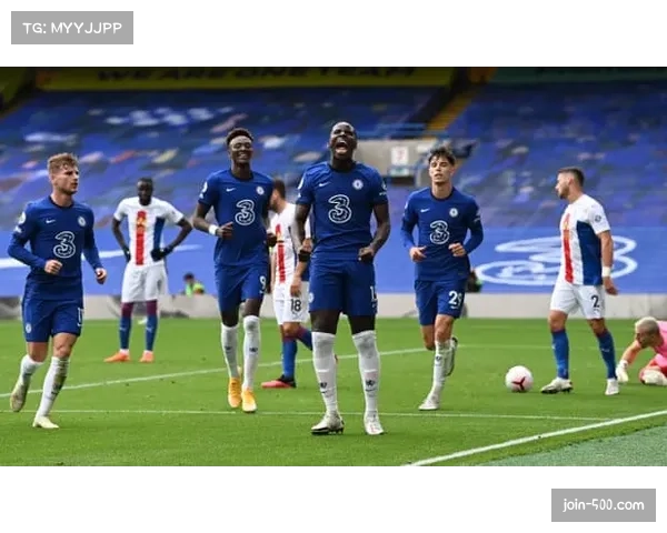 英超与美国体育模式比较，商业扩张如何兼顾足球文化本体成焦点